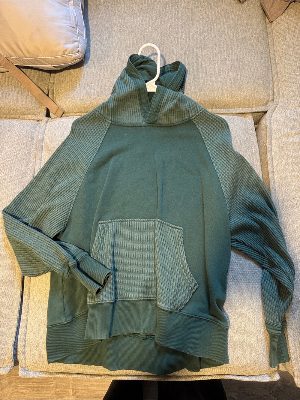 Dark Green Hooded Pullover Sweater